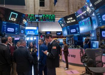 Wall Street Hits New Records as Rate Cut Expectations Surge — ‘Labor Market Is Still the Main Story’
