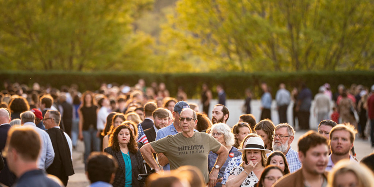 Leavitt Calls Charlie Kirk ‘Beaming Light’ at Vigil