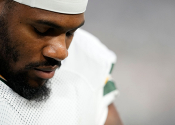 NFL Holds Moment of Silence for Charlie Kirk