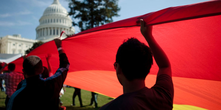 Texas Drops Lawsuit Against Doctor Accused of Violating Trans Youth Care Ban