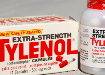 Anti-Trump TikTok Users Take Large Tylenol Doses Following Alleged Autism Link