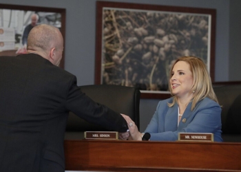 Ashley Hinson Announces Campaign For Retiring Joni Ernst’s Senate Seat