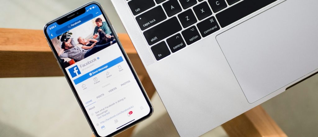 Inside The Facebook ‘News’ Group Helping Locals Keep Tabs On Immigration Enforcement In DC