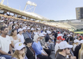 Thousands In Deep Blue State Show Up Anyway At Event Kirk Was Slated To Headline