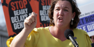 Katie Porter Blasted by Conservatives After Ending Testy Interview Over Reporter’s Follow-Up Questions