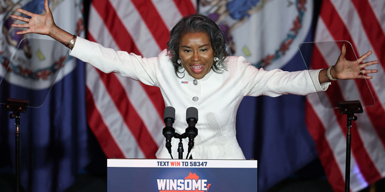 Winsome Earle-Sears Releases Ad Amid Text Message Controversy