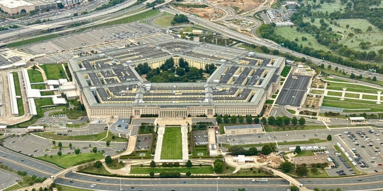 Pentagon Probes 300 for Comments After Charlie Kirk Assassination: Report