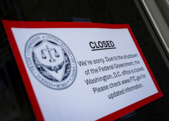 2 Dems, 1 Independent Vote for GOP Funding Measure 