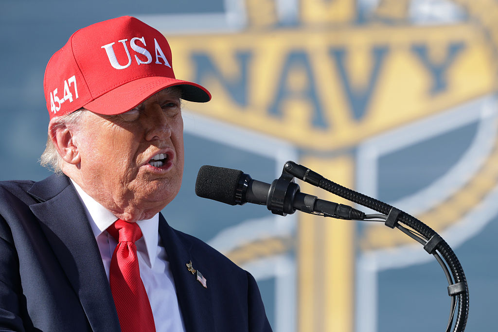 Trump to Unpaid Sailors: ‘Don’t Worry About It’