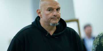 Fetterman Backs GOP ‘Nuking’ Filibuster to Bring Shutdown to End