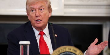 Video: Trump Calls Hostage Families After Israel-Hamas Ceasefire Peace Deal