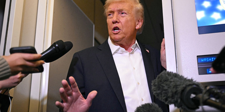 Trump Lays Off 400 at the Department of Housing and Urban Development