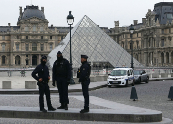 Expert: Louvre Heist Could Trigger Worldwide Security Shake-Up