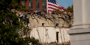 Eric Trump Calls WH Ballroom ‘Most Incredible Gift’