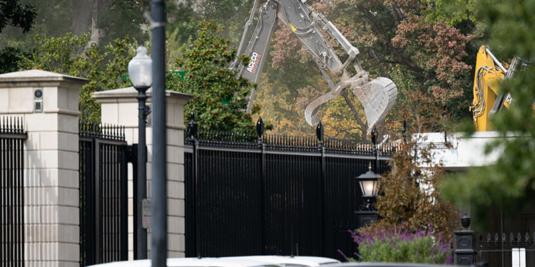 WaPo Editorial Board Backs Trump’s ‘Long-Overdue’ Ballroom Project 