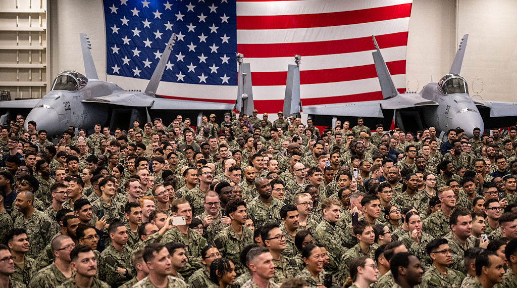 Trump Admin to Pay Military Despite Government Shutdown