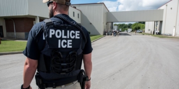 Chicago Area Judge Rules ICE Agents Can Be Arrested