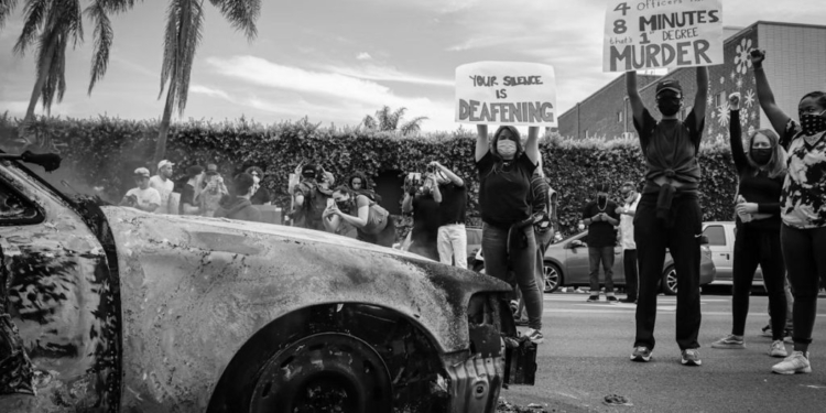 Anarchist Group Calls For BLM-Style ‘Revolt’ At Anti-Trump ‘No Kings’ Rallies