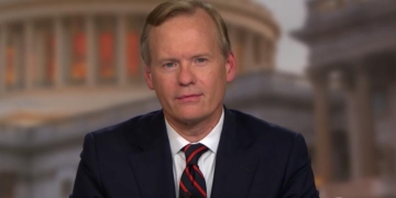 ‘CBS Evening News’ Co-Host Announces He’s Leaving Show As Speculation Swirls Over Bari Weiss’ Next Moves