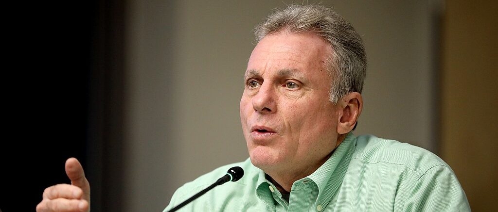 CNN Panelists Clash Over Federal Funding For Illegal Immigrants