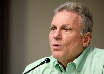 CNN Panelists Clash Over Federal Funding For Illegal Immigrants