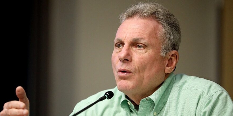 CNN Panelists Clash Over Federal Funding For Illegal Immigrants