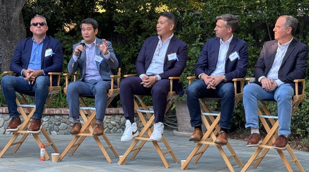 Democrat Asks GOP With Straight Face To Open Government Despite Voting To Force Shutdown