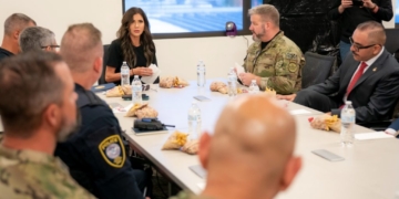 Democrats Weaponize Portland’s Sprawling Bureaucracy To Undermine ICE