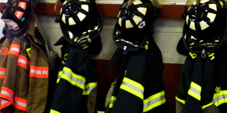 Firefighters Warned Palisades Blaze Was Still Burning Days Before It Destroyed Neighborhood