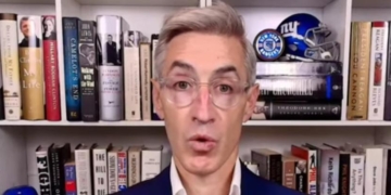 ‘He Deserves All The Credit’: Ex-Dem Strategist Praises Trump For ‘Historic’ Israel-Hamas Peace Deal