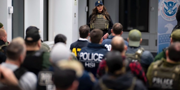 Lawyers Argue Anti-ICE Protesters Who Allegedly Threw Rocks, Fireworks Didn’t Deserve Tear Gas