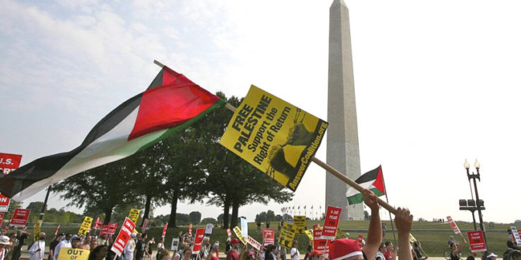 Majority Of Americans Support Recognizing Palestinian State, Poll Shows