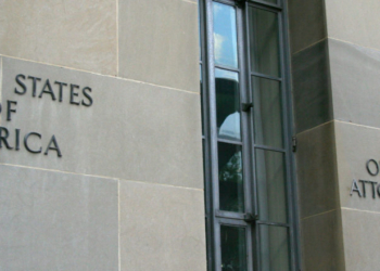 Public Schoolteacher Faces DOJ Probe Over ‘Unhinged’ Threat Toward ICE