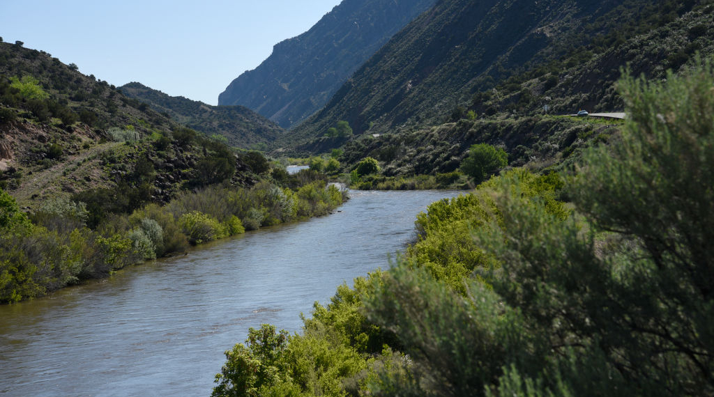 Rio Grande Faces Crisis: Half its Water Use is Unsustainable, Threatening Millions