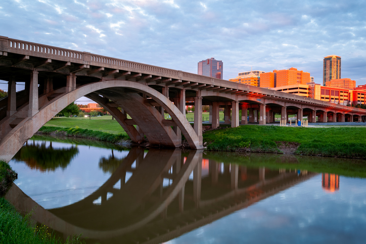 Texas Father Missing After Trying to Save Two Teens Who Drowned in River