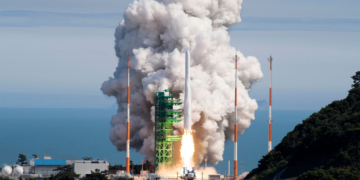 South Korea Sends Its Largest Satellite Yet into Orbit in Major Step for National Space Program