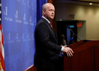 Heritage Foundation Board Member Quits Over Defense of Tucker Carlson’s Fuentes Interview