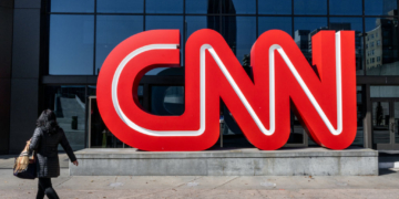 WH Spox Slams CNN For ‘100% Fake News’ Story