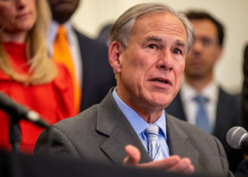 Texas Judge Unleashes Scathing Dissent After Redrawn Map is Blocked