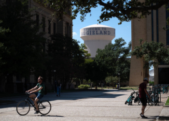 Texas A&M Cracks Down on Race and Gender Lessons, Sparking Academic Freedom Clash