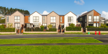 Home Sales Tick Up as Lower Mortgage Rates Lure Buyers Back