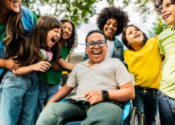 Kids With Autoimmune Diseases Get Rare Taste of Normalcy at New York Sleepaway Camp