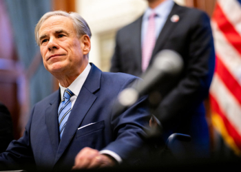 Federal Court Halts Texas Map, Citing Racial Gerrymandering