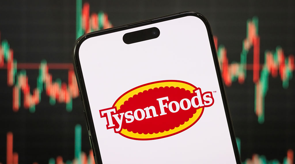 Tyson Plant Closure Threatens Small Nebraska Town and US Beef Industry