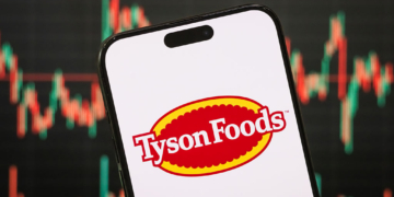 Tyson Plant Closure Threatens Small Nebraska Town and US Beef Industry