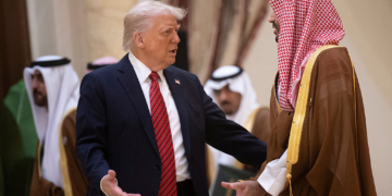 Trump Pushes for Breakthrough as Saudi Leader Arrives for High-Stakes White House Talks