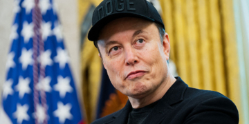 Musk on Verge of Becoming First Trillionaire