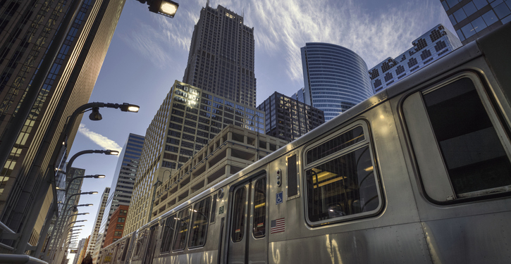 Police Hunt Knife-Wielding Suspect After Random Stabbing on Chicago Train Platform