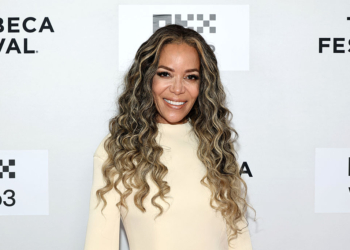 Sunny Hostin Blasts Fetterman Over Shutdown Vote