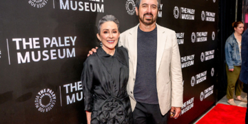 Romano Reveals How a Kiss Won Patricia Heaton Her Role as ‘Everybody Loves Raymond’ Marks 30 Years